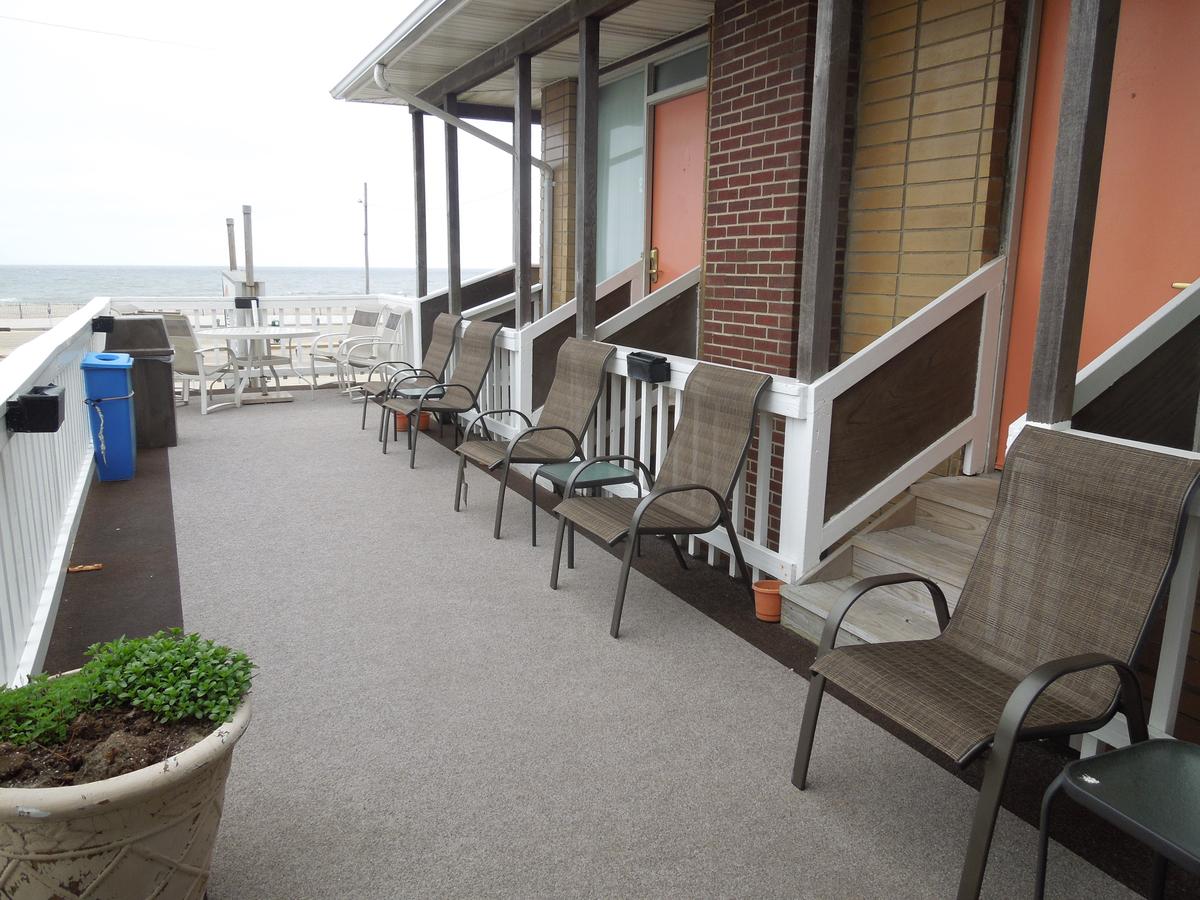 Charlroy Motel - thumb 44