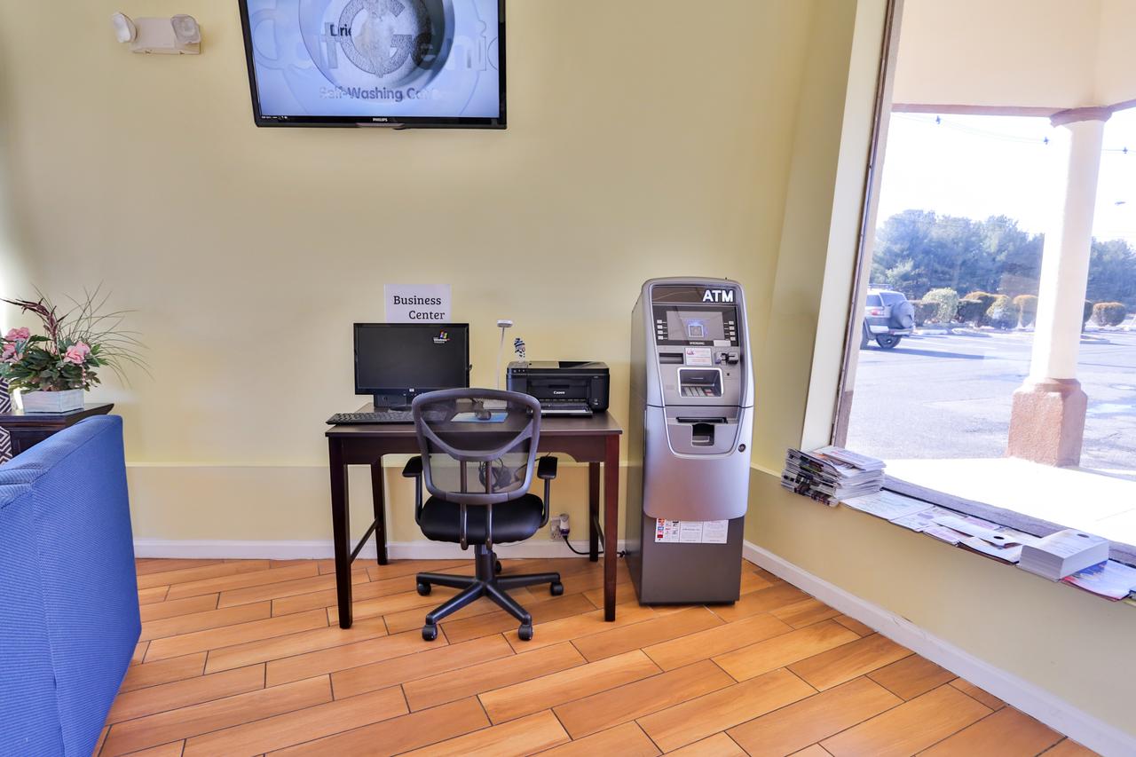 Days Inn By Wyndham Wrightstown - thumb 3