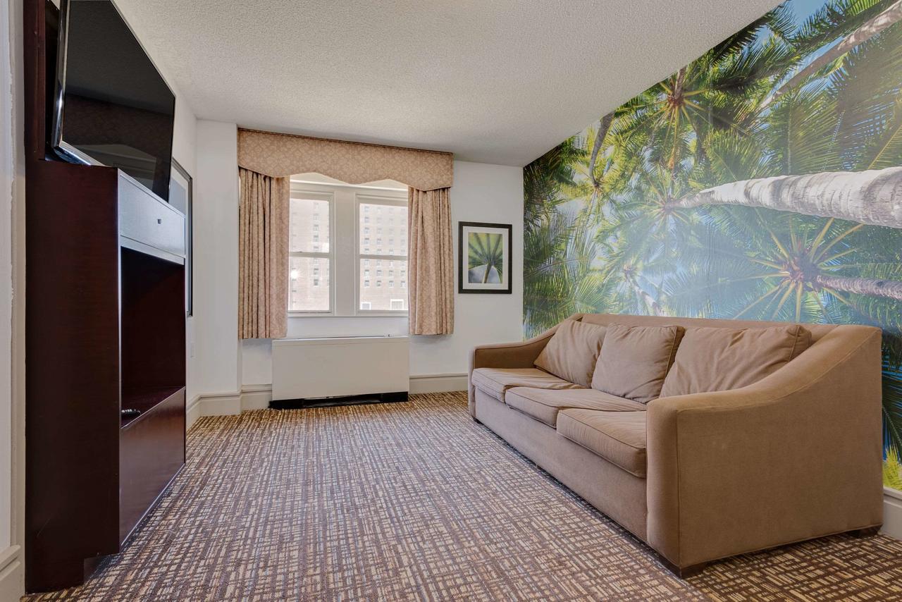 Madison Hotel Boardwalk - thumb 24