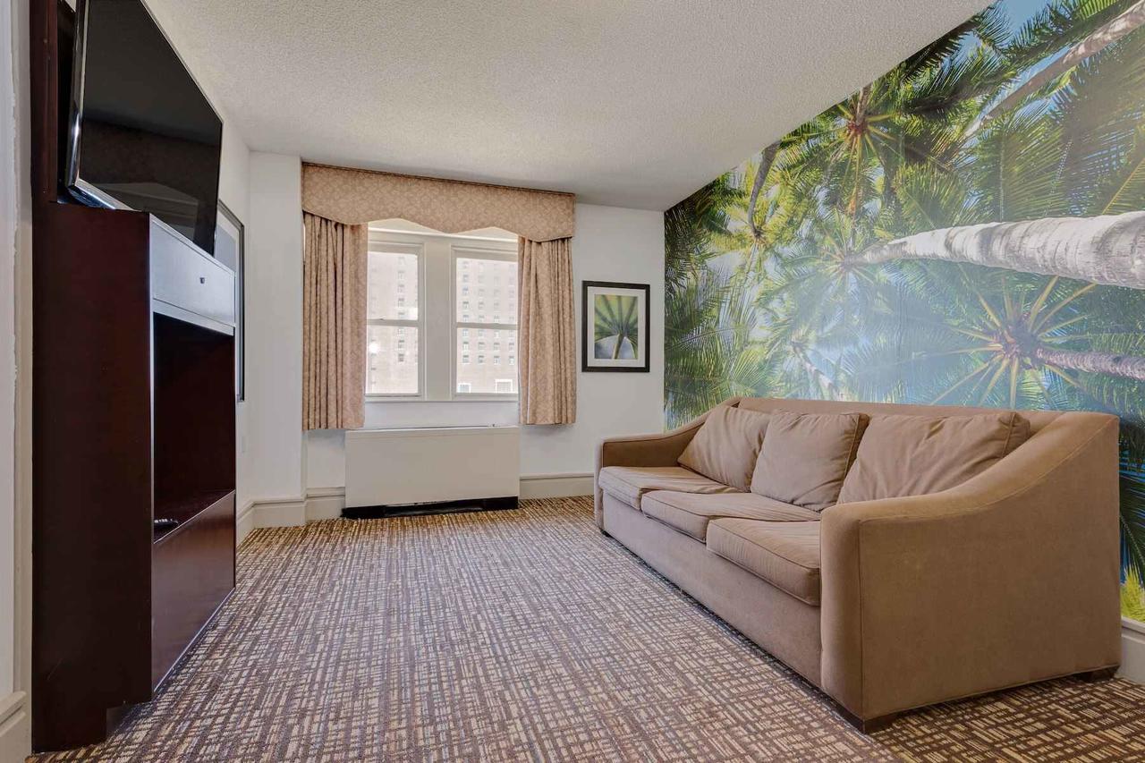 Madison Hotel Boardwalk - thumb 13