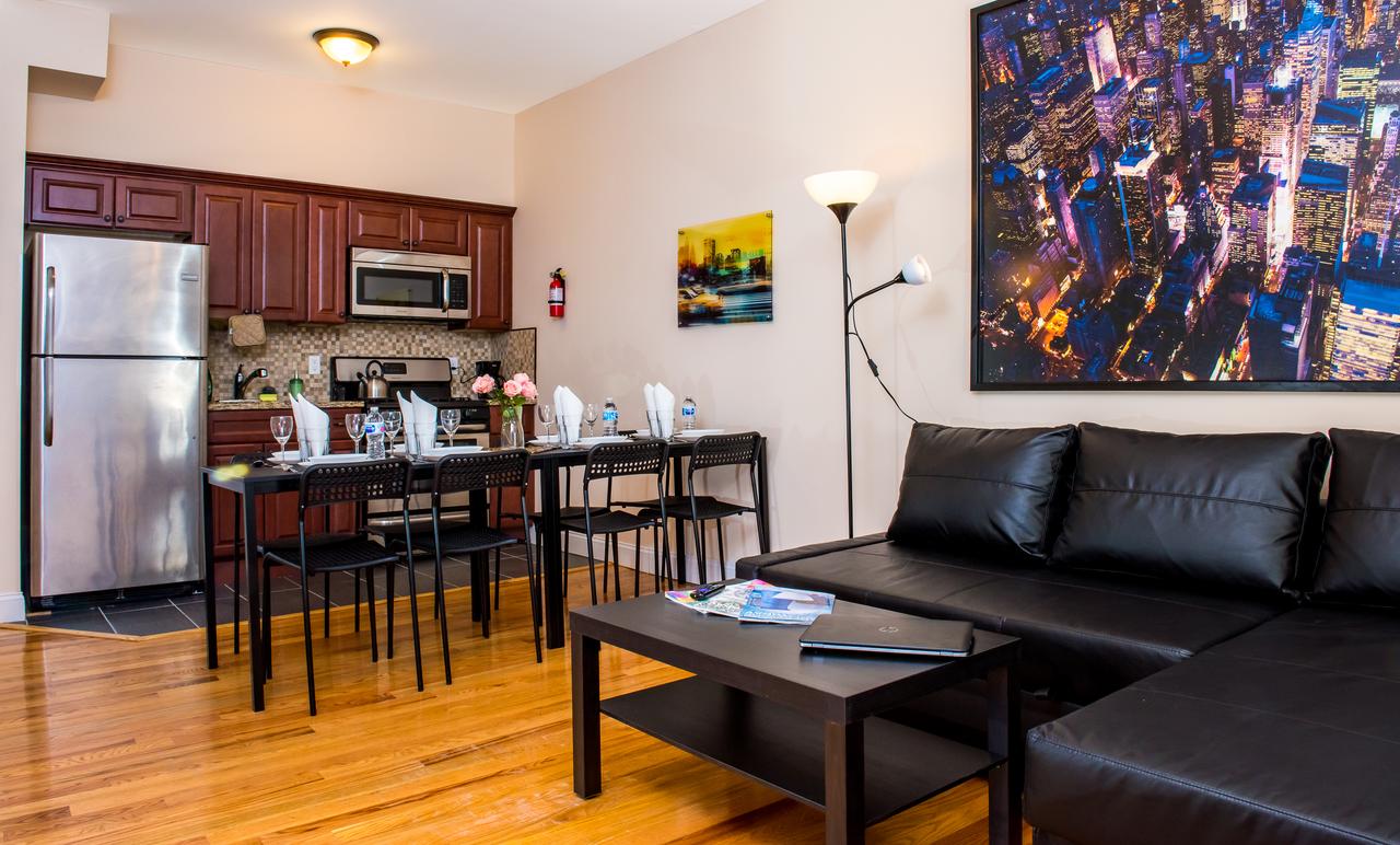 Fashionable&Spacious, 8-10 Ppl :-0 W/Garage - thumb 0