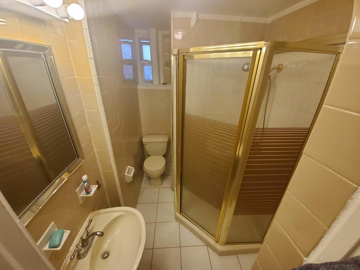 The Kennedy House - thumb 14