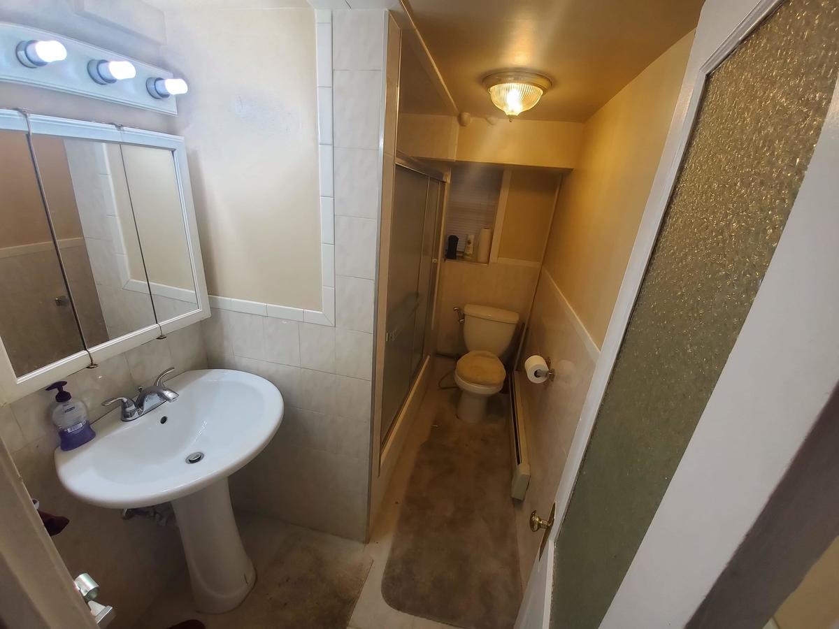 The Kennedy House - thumb 13