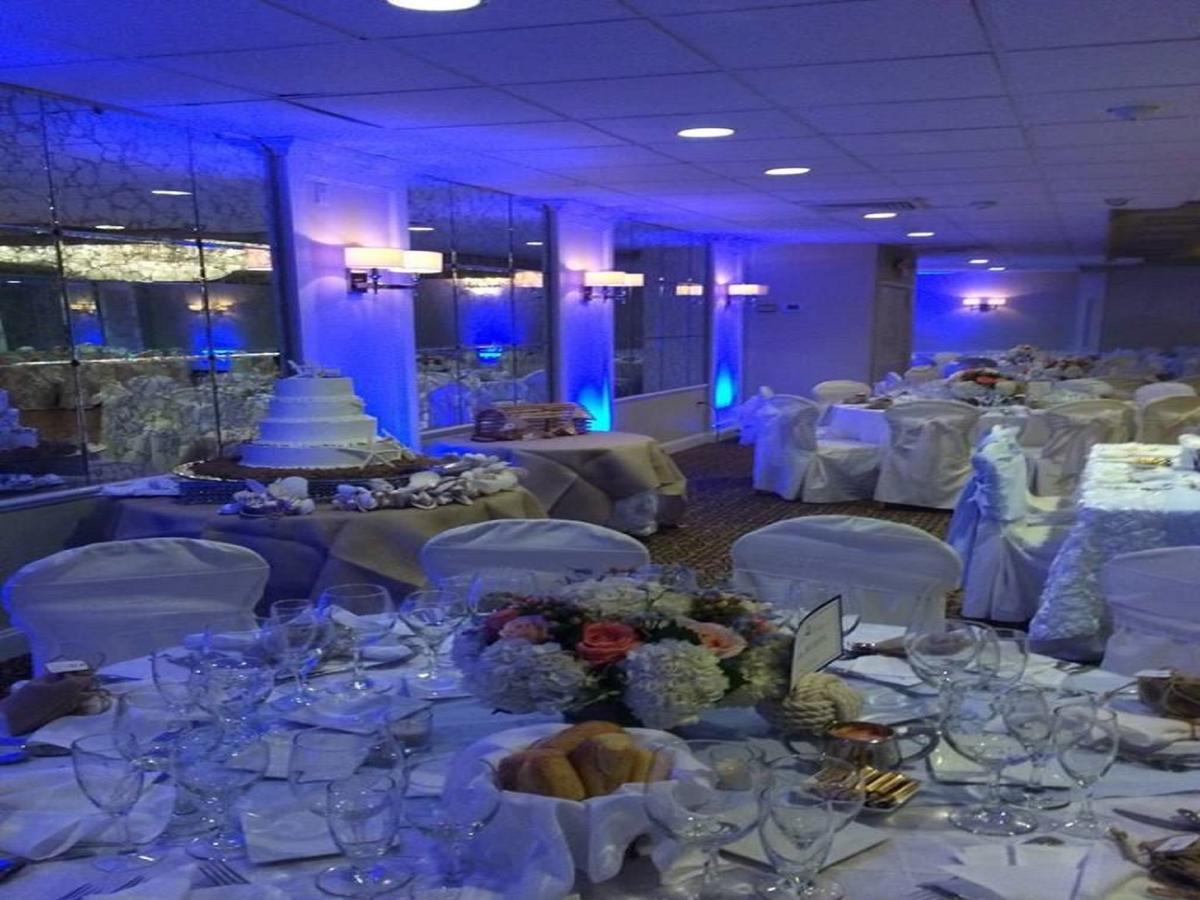 Doolan's Shore Club - thumb 13