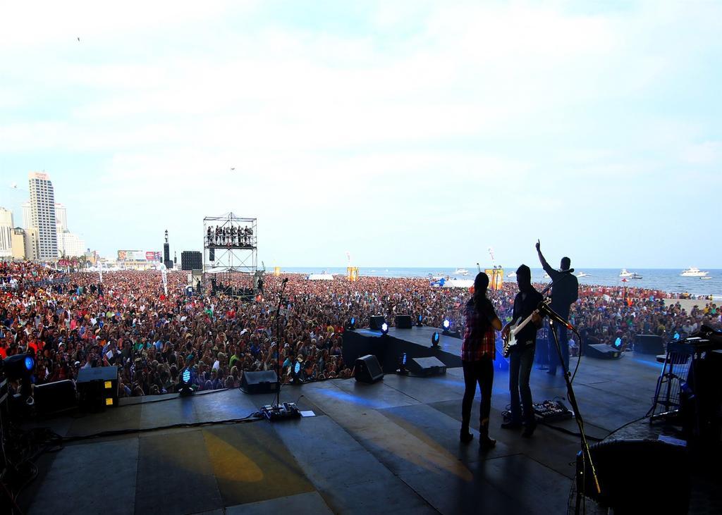 Rodeway Inn Oceanview - thumb 20