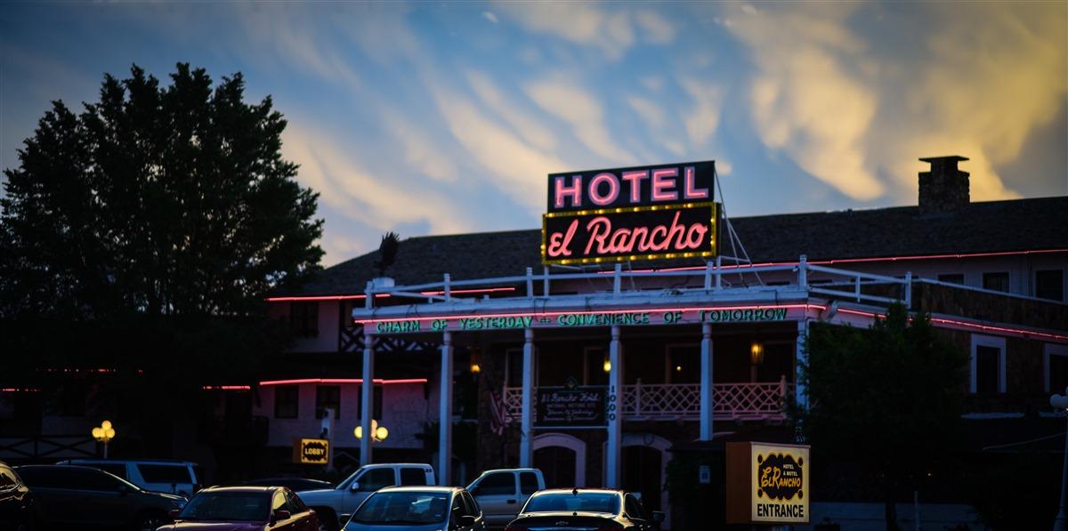 El Rancho Hotel - thumb 28