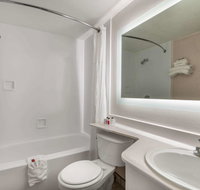 Howard Johnson by Wyndham Albuquerque Midtown - Tourism Bookings