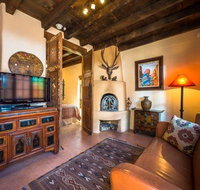 2 Bedroom - In Railyard 10 Min. Walk to Plaza - Desert Sky - Tourism Bookings