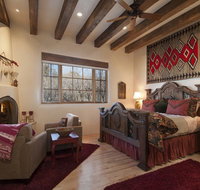 3 Bedroom - 5 Min. Walk to Canyon Rd. - Adobe Dream - Tourism Bookings