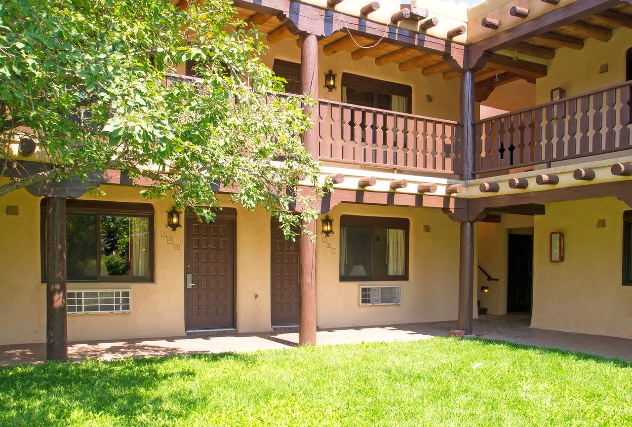 Sagebrush Inn & Suites - thumb 24