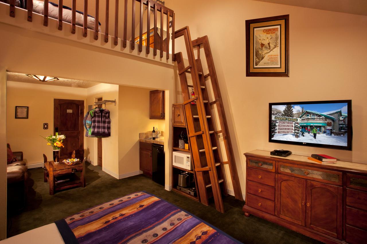 Alpine Village Suites - thumb 14