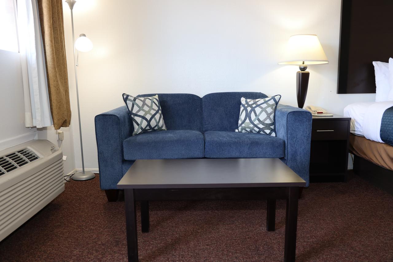 Copper Manor Motel - thumb 11