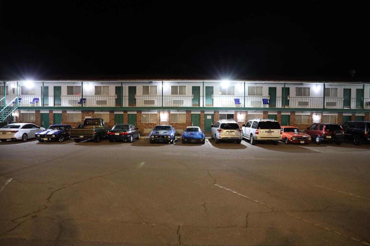 Copper Manor Motel - thumb 15