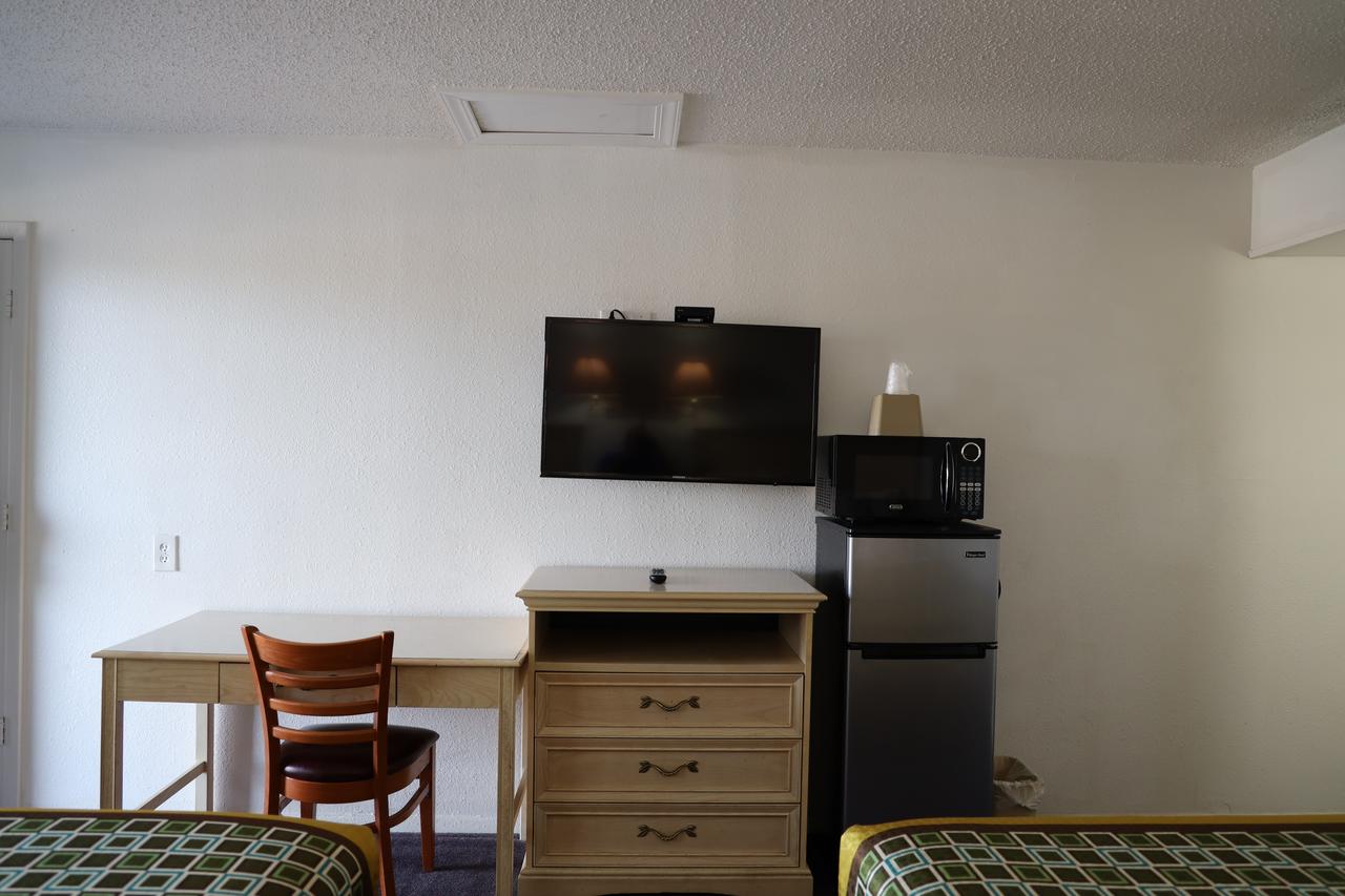 Copper Manor Motel - thumb 32