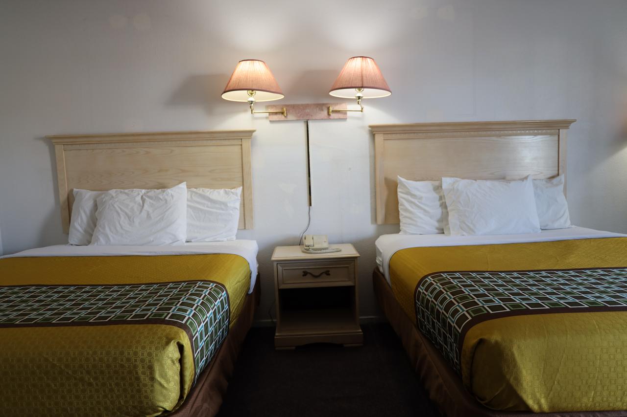 Copper Manor Motel - thumb 30