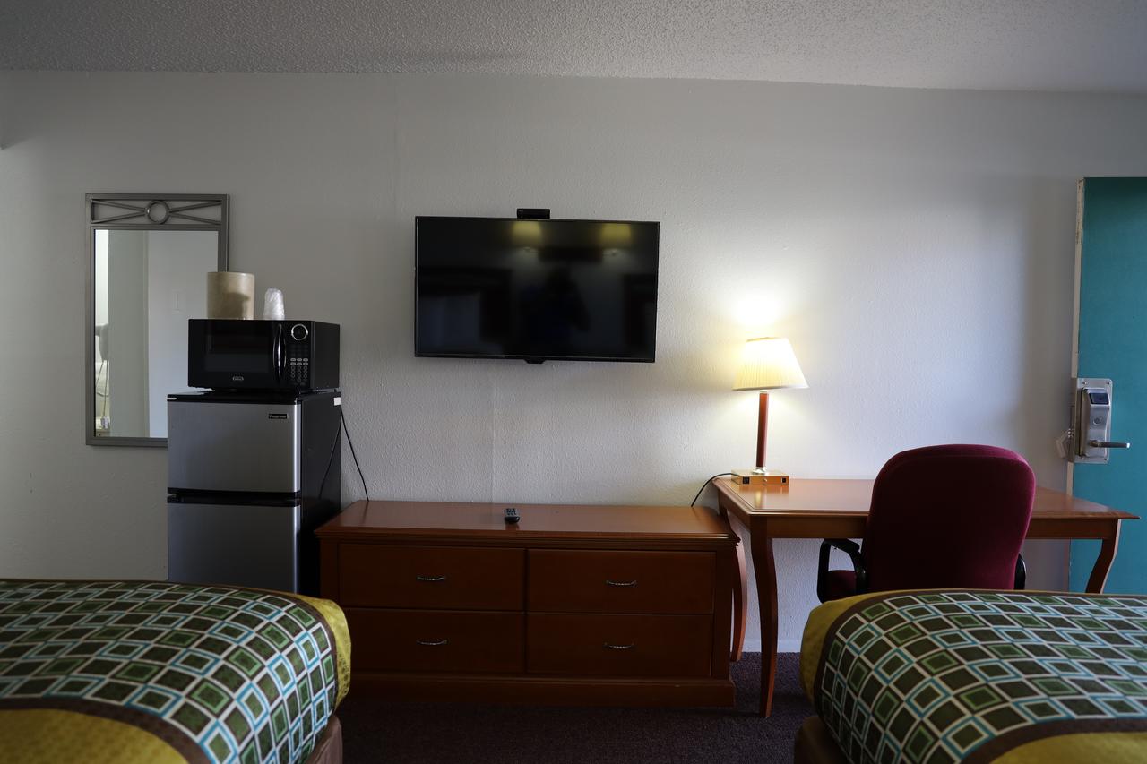 Copper Manor Motel - thumb 33