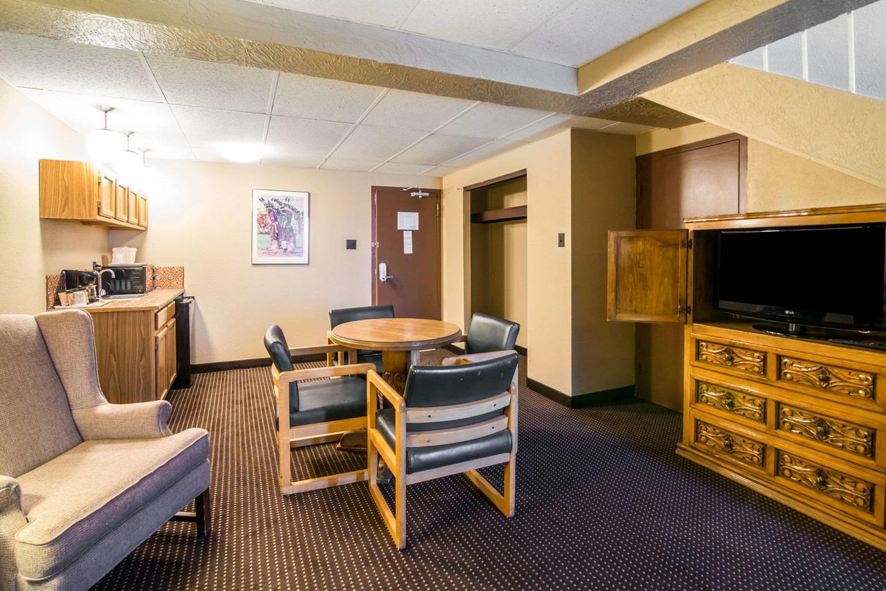 Quality Inn Taos - thumb 7