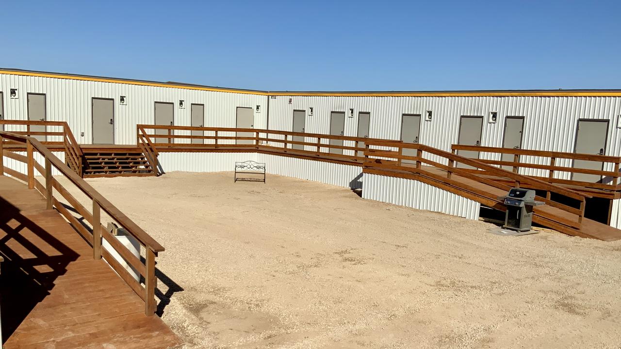 Karbani Inn - thumb 0