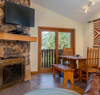 Twining 6 - USA Accommodation