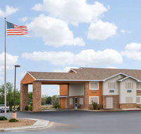 Super 8 by Wyndham Portales - Tourism Bookings