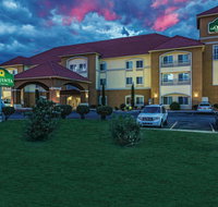 La Quinta by Wyndham Deming - USA Accommodation
