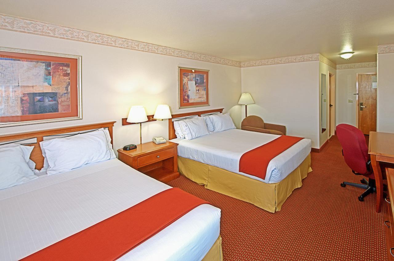 Holiday Inn Express Silver City - thumb 6