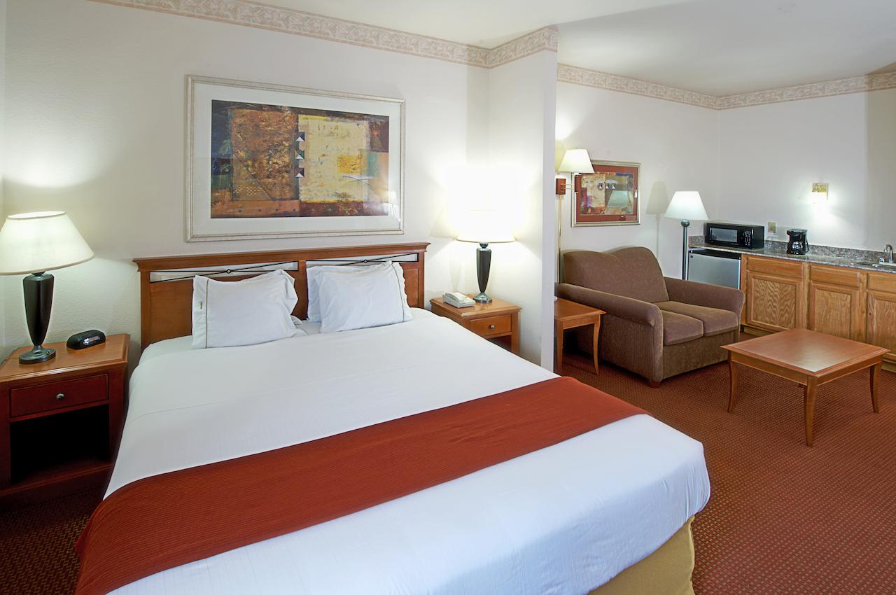 Holiday Inn Express Silver City - thumb 4