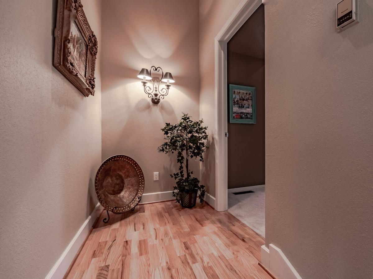 A Trip To Heaven, 5 Bedrooms, Pool Table, Fireplace, WiFi, Grill, Sleeps 12 - thumb 25