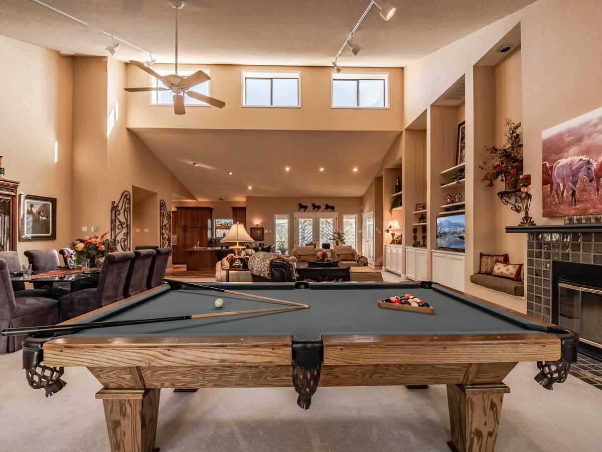 A Trip To Heaven, 5 Bedrooms, Pool Table, Fireplace, WiFi, Grill, Sleeps 12 - thumb 22