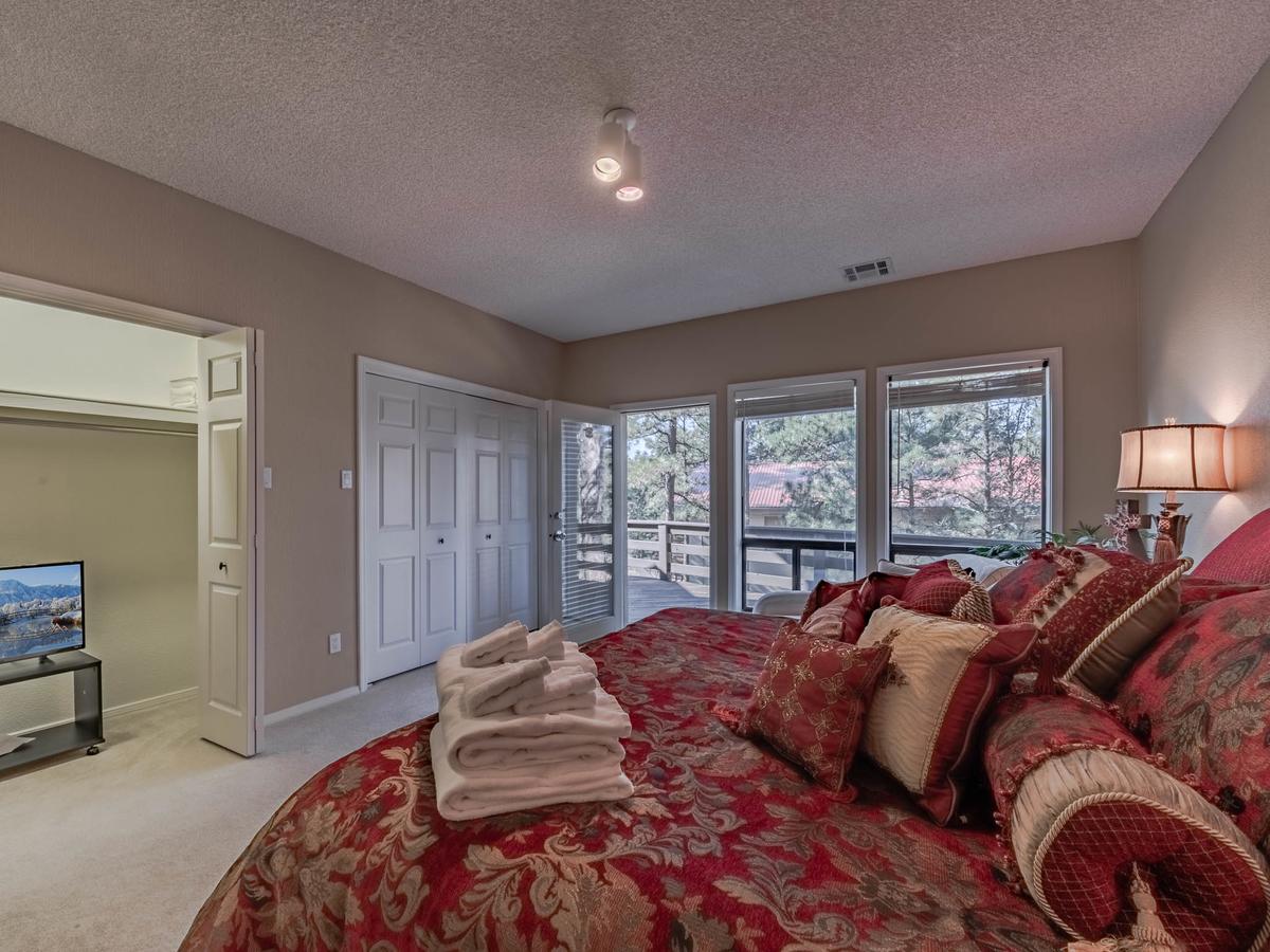 A Trip To Heaven, 5 Bedrooms, Pool Table, Fireplace, WiFi, Grill, Sleeps 12 - thumb 40