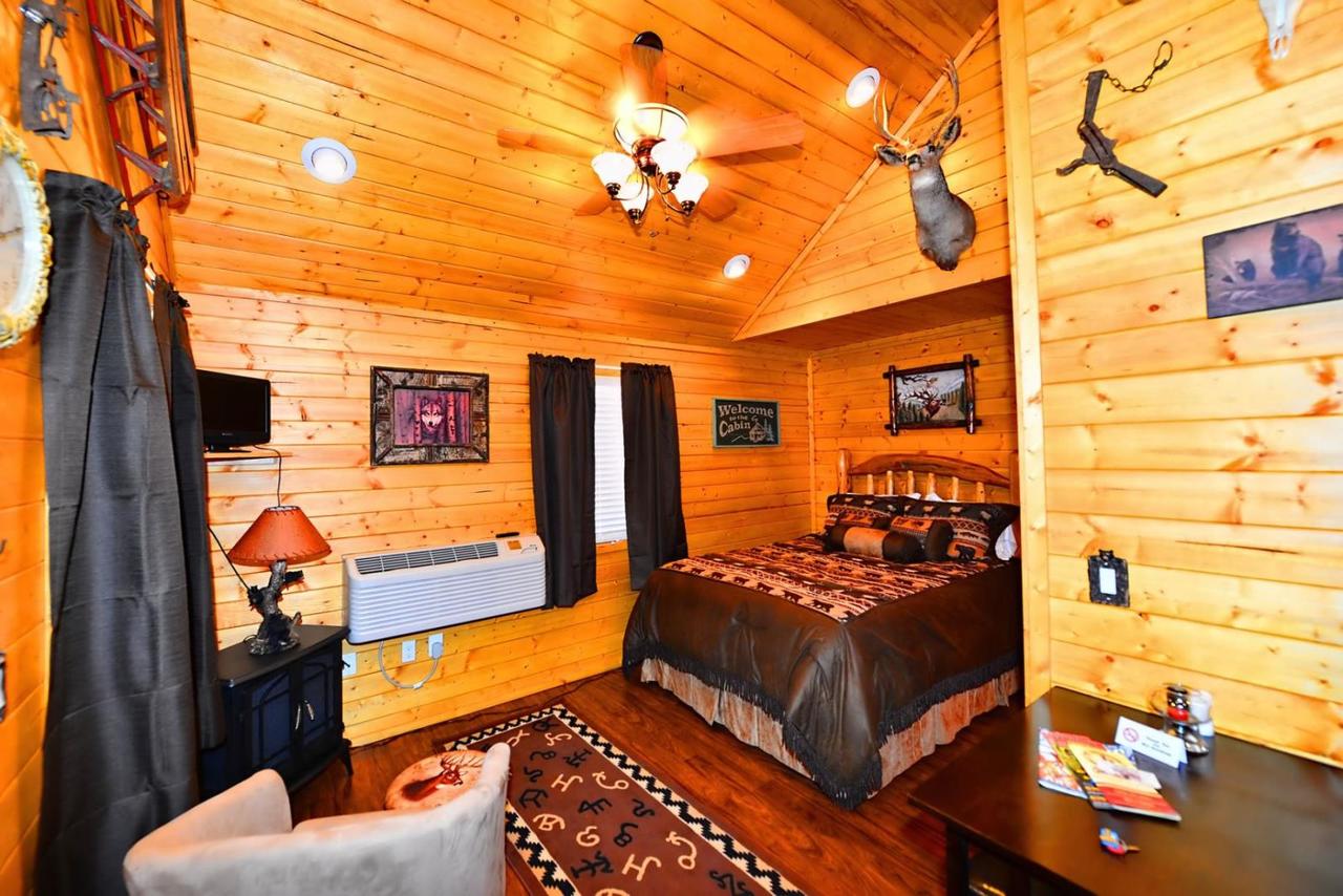 AC - #4 Mountain Cabin - thumb 1