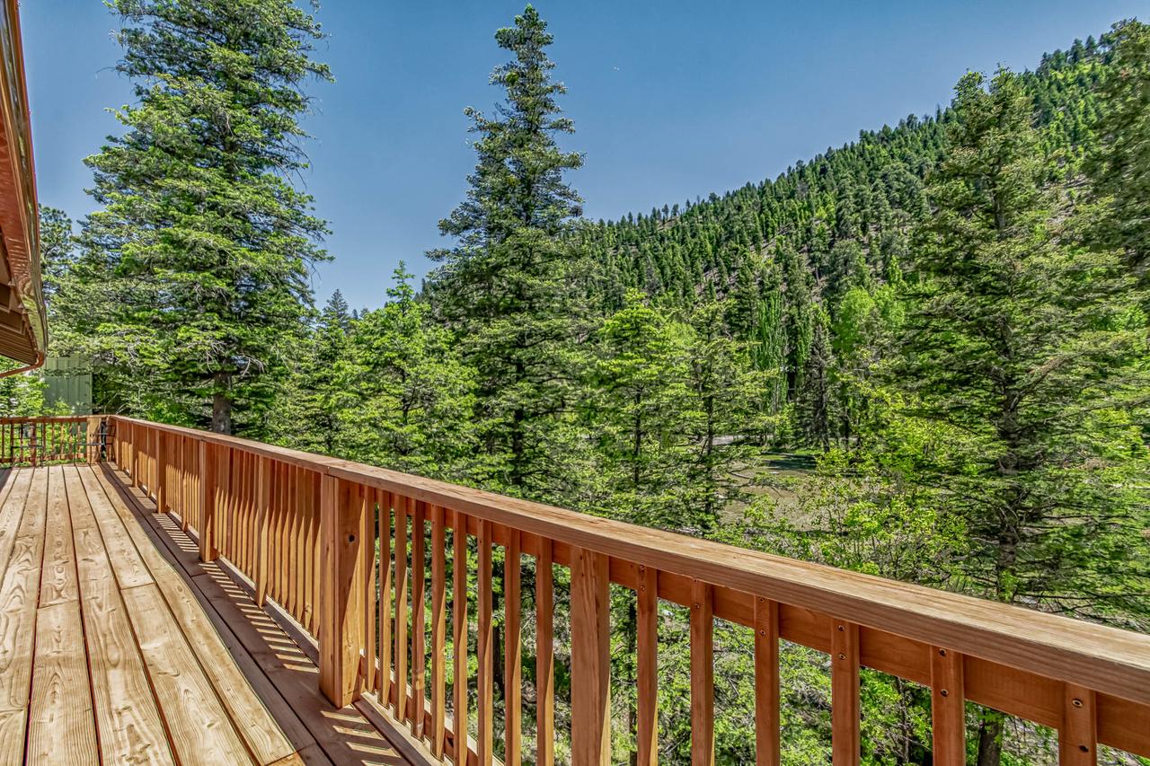 Angel Falls, 4 Bedrooms, Overlooks River, Sleeps 12 - thumb 28