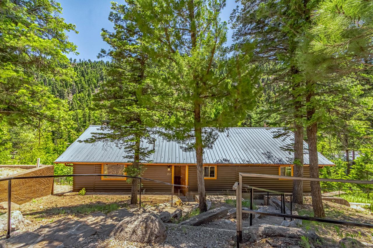 Angel Falls, 4 Bedrooms, Overlooks River, Sleeps 12 - thumb 37