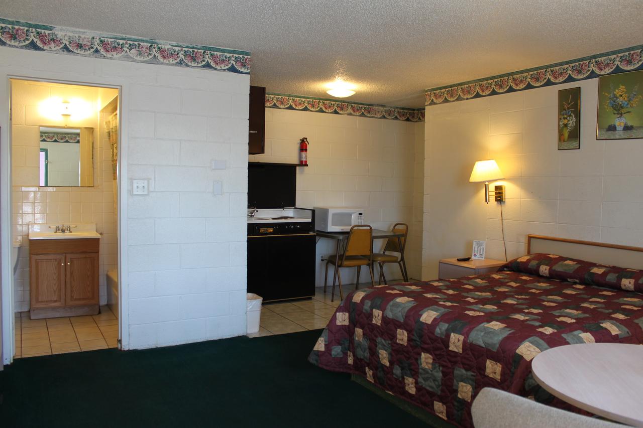 Century 21 Motel - thumb 38