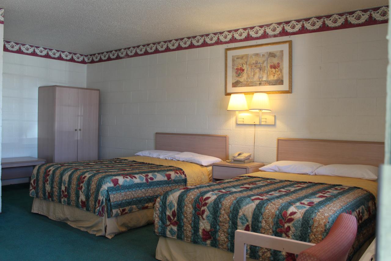 Century 21 Motel - thumb 4