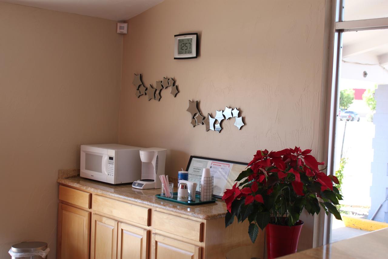 Century 21 Motel - thumb 29