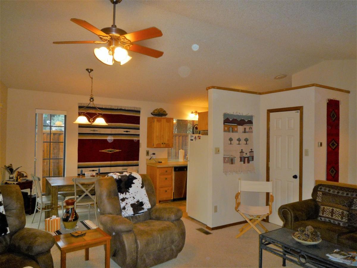 Hummingbird Hideaway - thumb 11