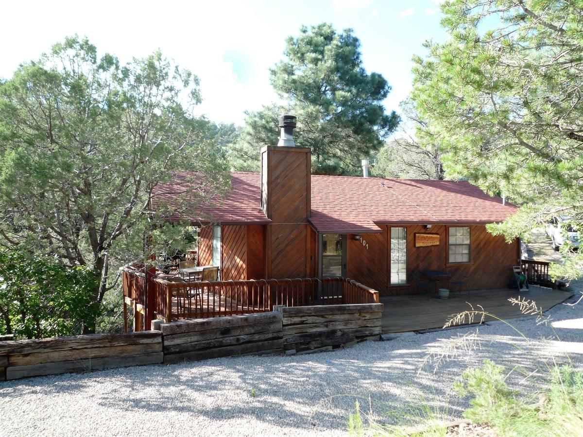 Hummingbird Hideaway - thumb 0