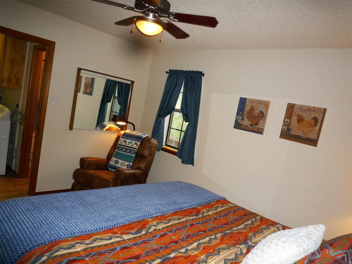 Hummingbird Hideaway - thumb 19