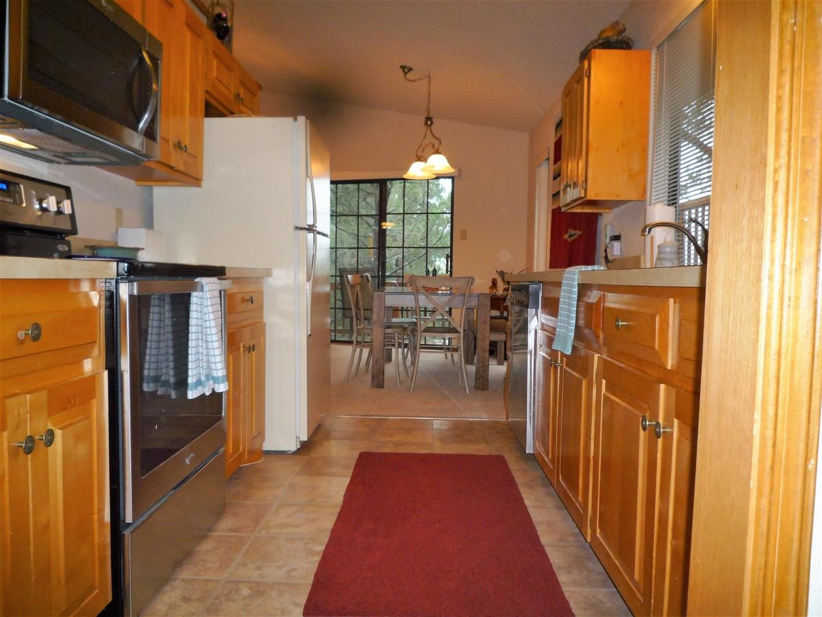 Hummingbird Hideaway - thumb 15