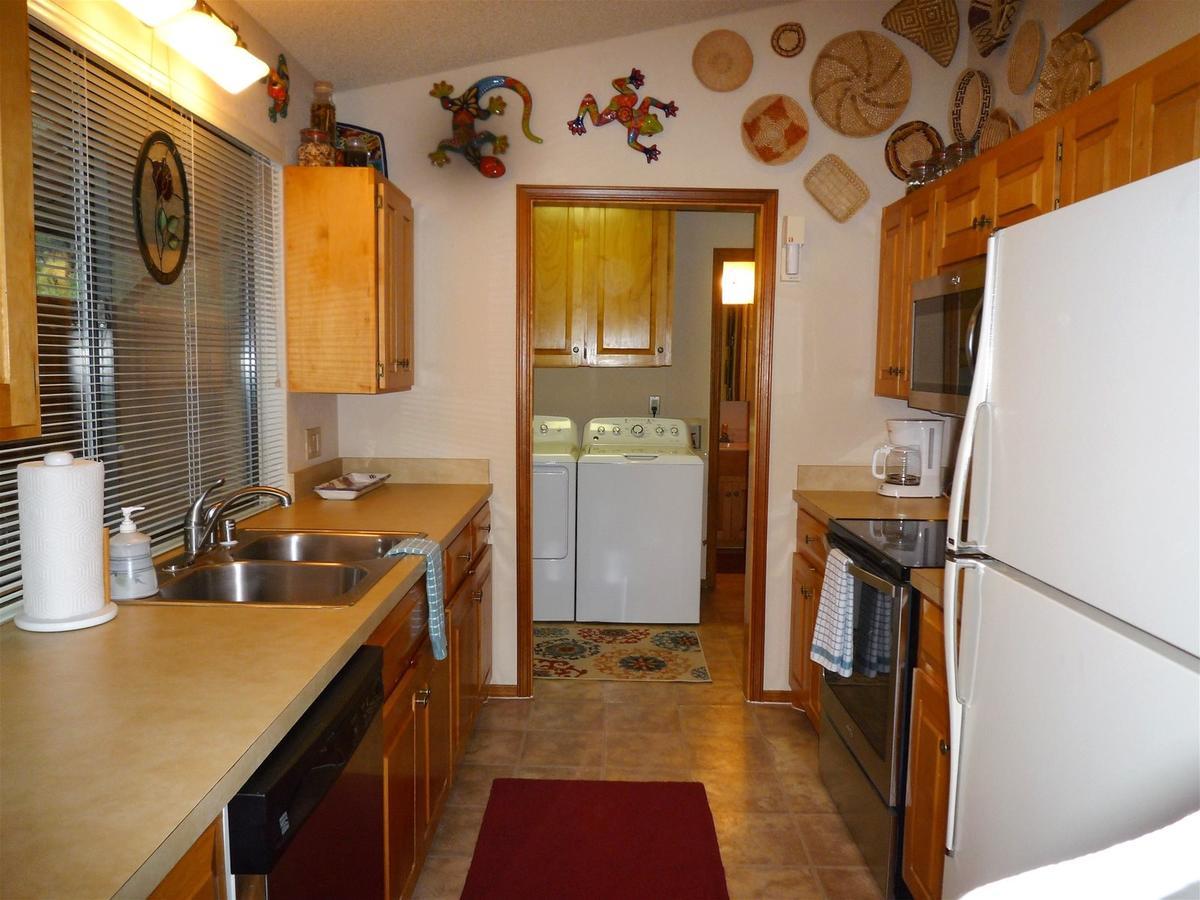 Hummingbird Hideaway - thumb 13