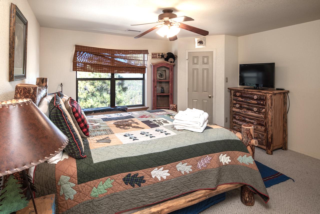 Ain't No Better View, 3 Bedrooms, Sleeps 8, Jetted Tub, Pool Table, Hot Tub - thumb 14