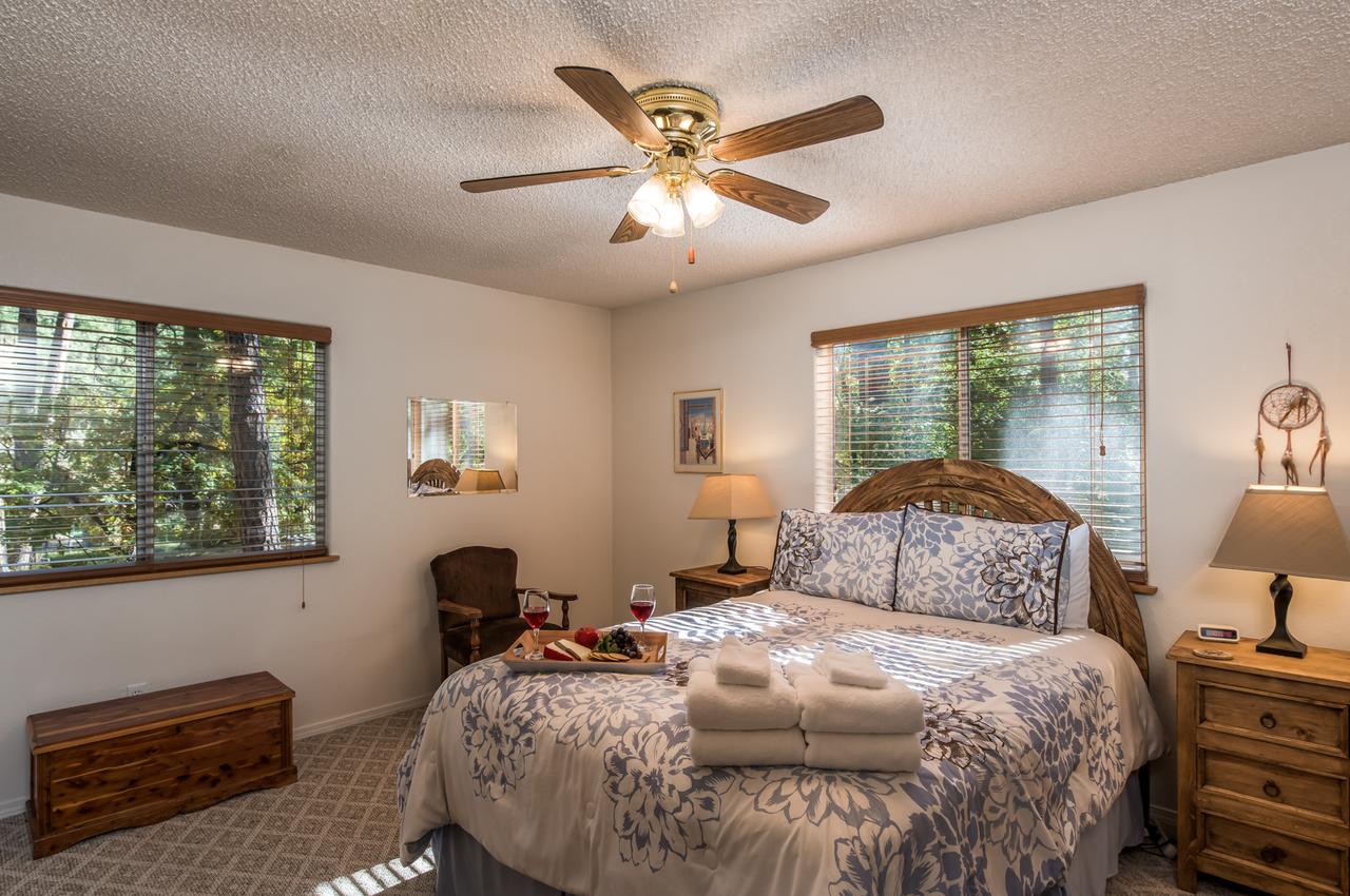 A Whispering River, 2 Bedrooms, Sleeps 6, Pets Welcome, Gas Grill, Hot Tub - thumb 7