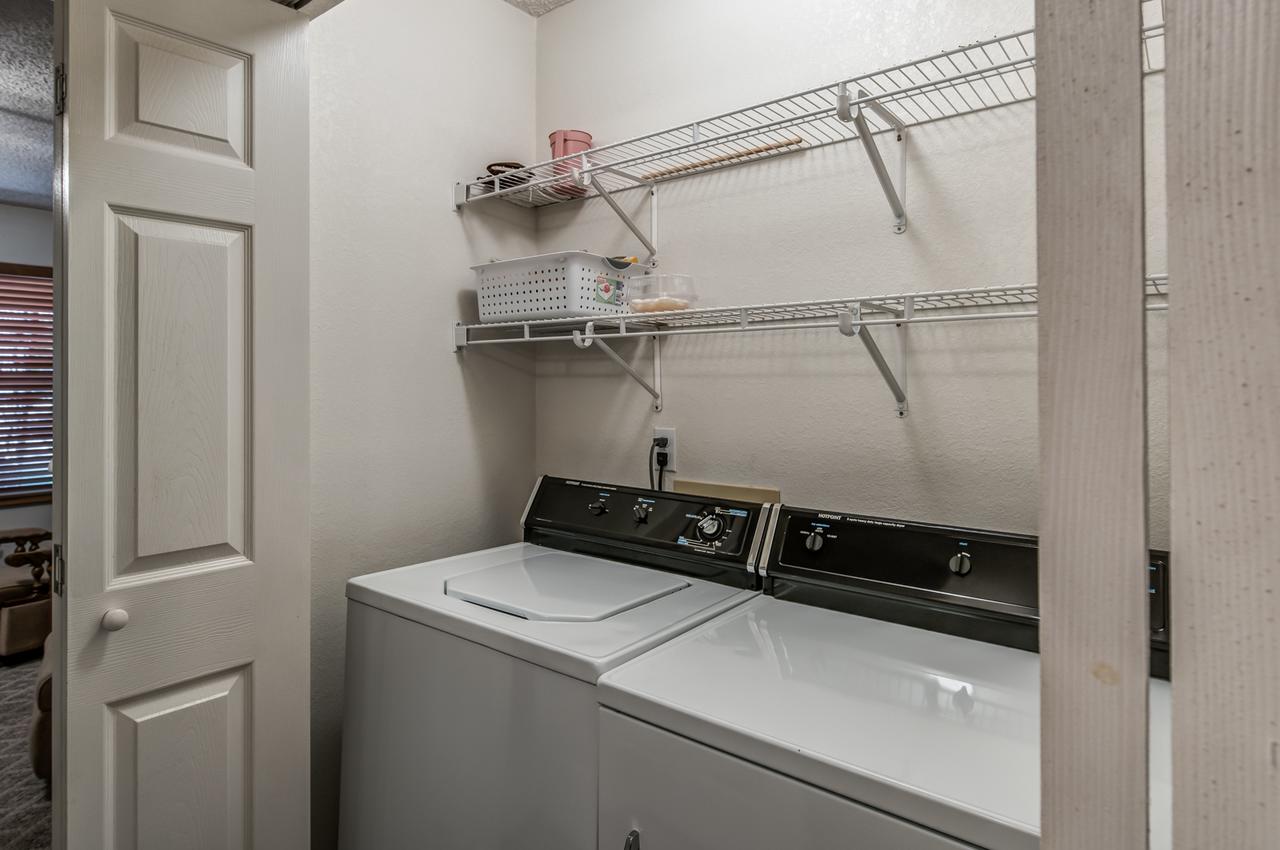 A Whispering River, 2 Bedrooms, Sleeps 6, Pets Welcome, Gas Grill, Hot Tub - thumb 14