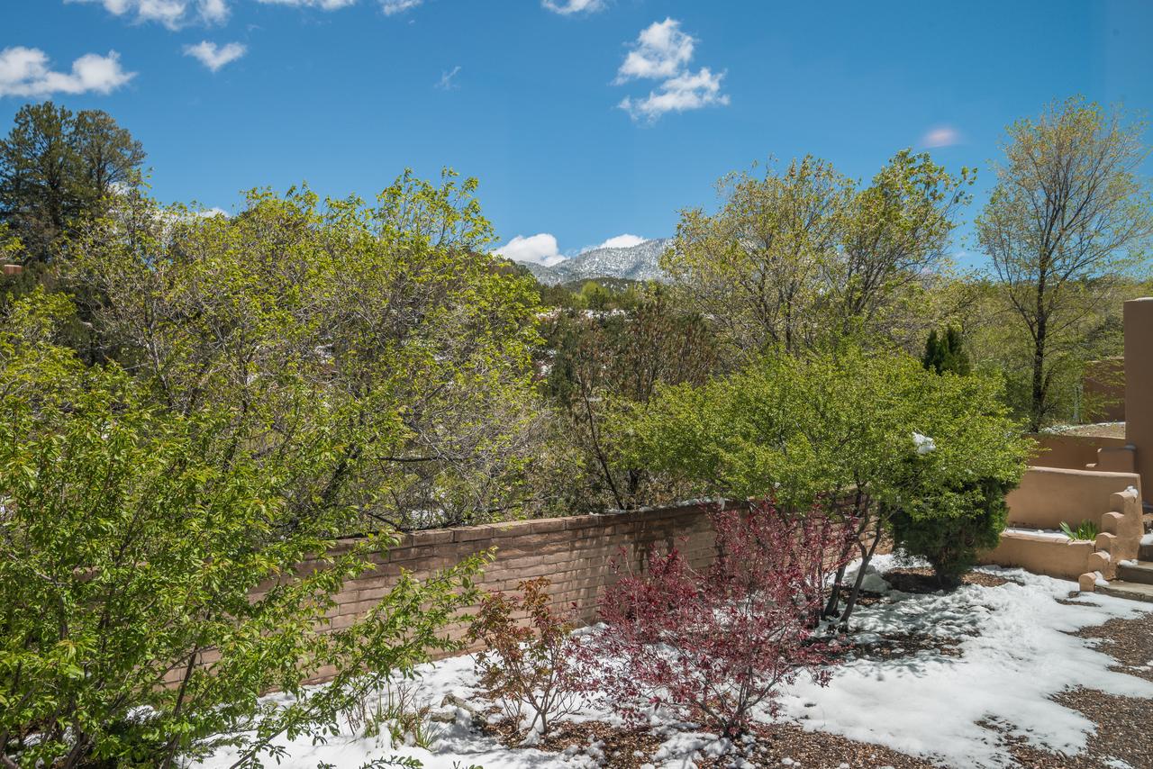 3 BD, 5 Min. Walk To Canyon Rd, Apodaca - thumb 34