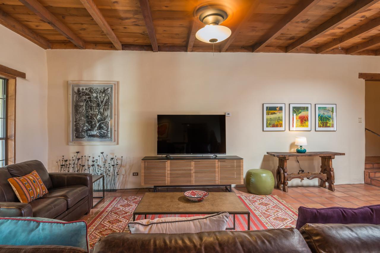 3 BD, 5 Min. Walk To Canyon Rd, Apodaca - thumb 6