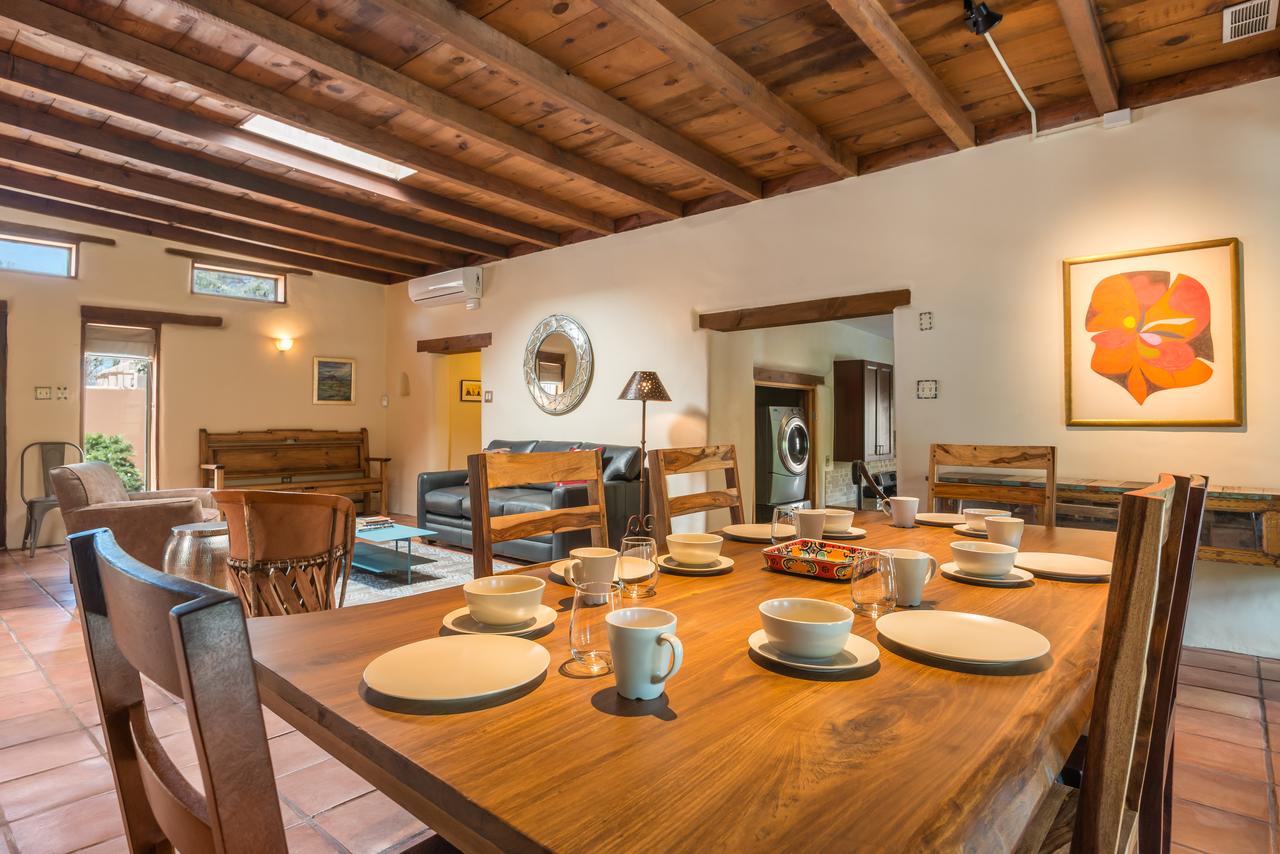 3 BD, 5 Min. Walk To Canyon Rd, Apodaca - thumb 8