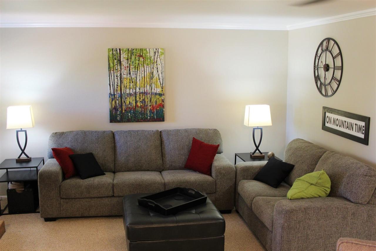 On Mountain Time - thumb 3