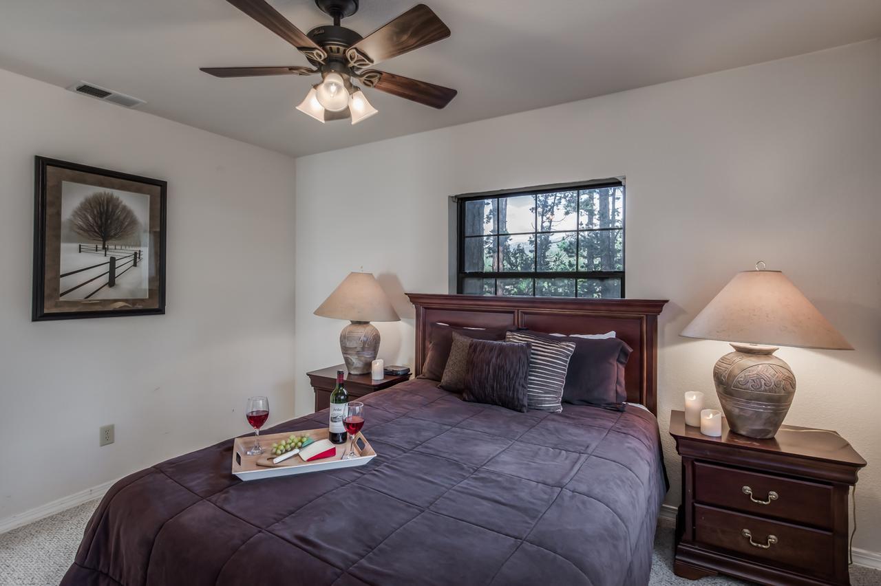 Alpine Village Cabin #100, 1 Bedroom, Sleeps 4, Views, Gas Fireplace - thumb 13