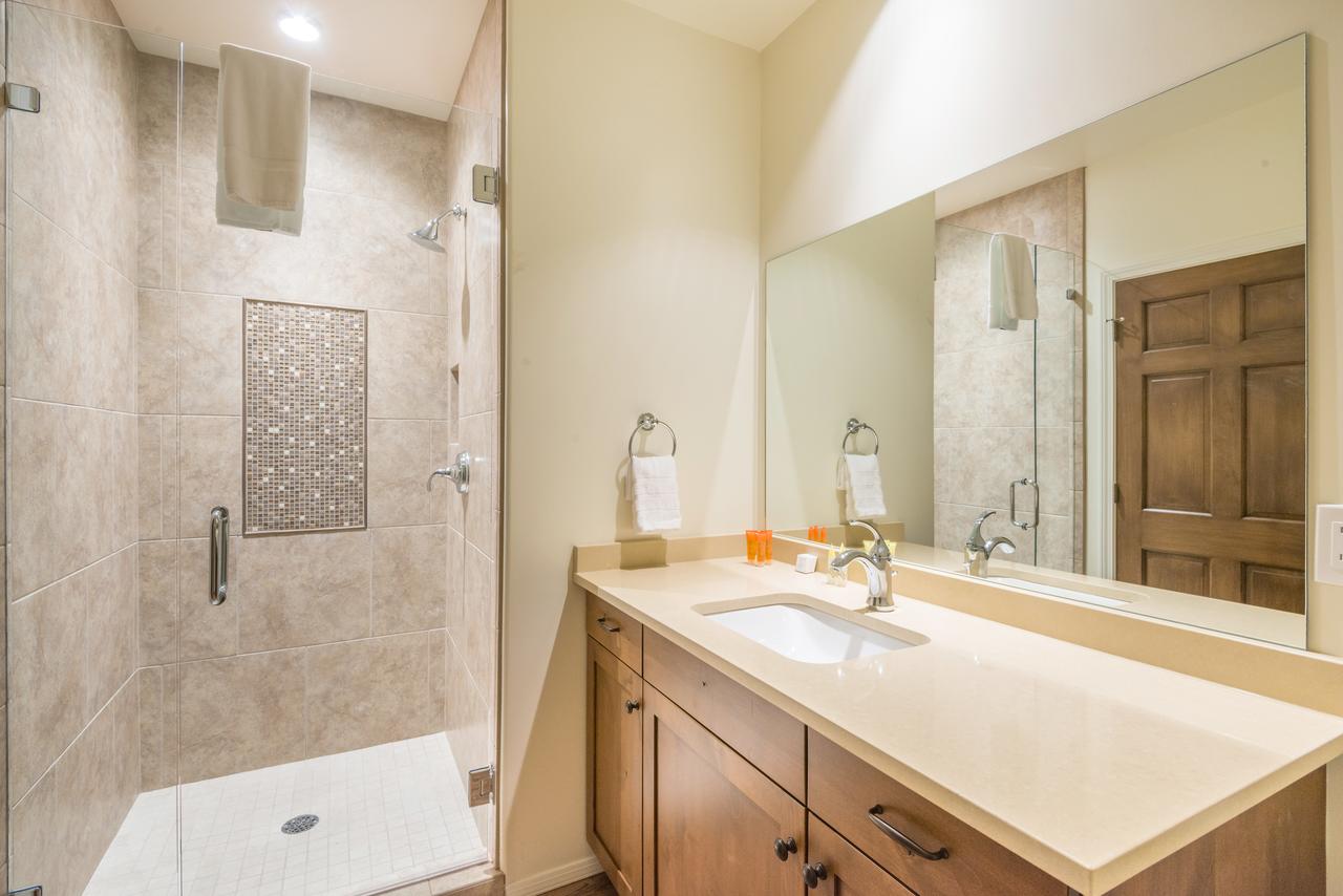 4 Bedroom - 10 Min. Walk To Plaza - Encantada - thumb 15